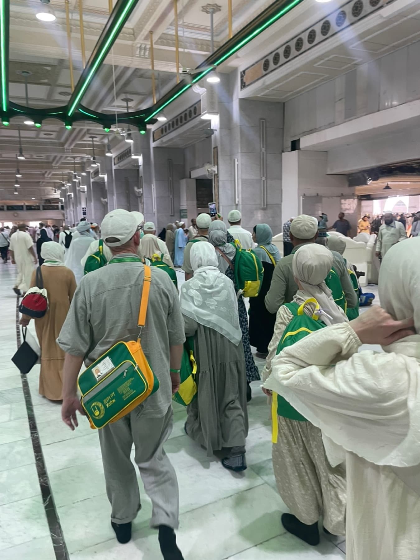 گروهی از زائران، احتمالاً از داغستان روسیه